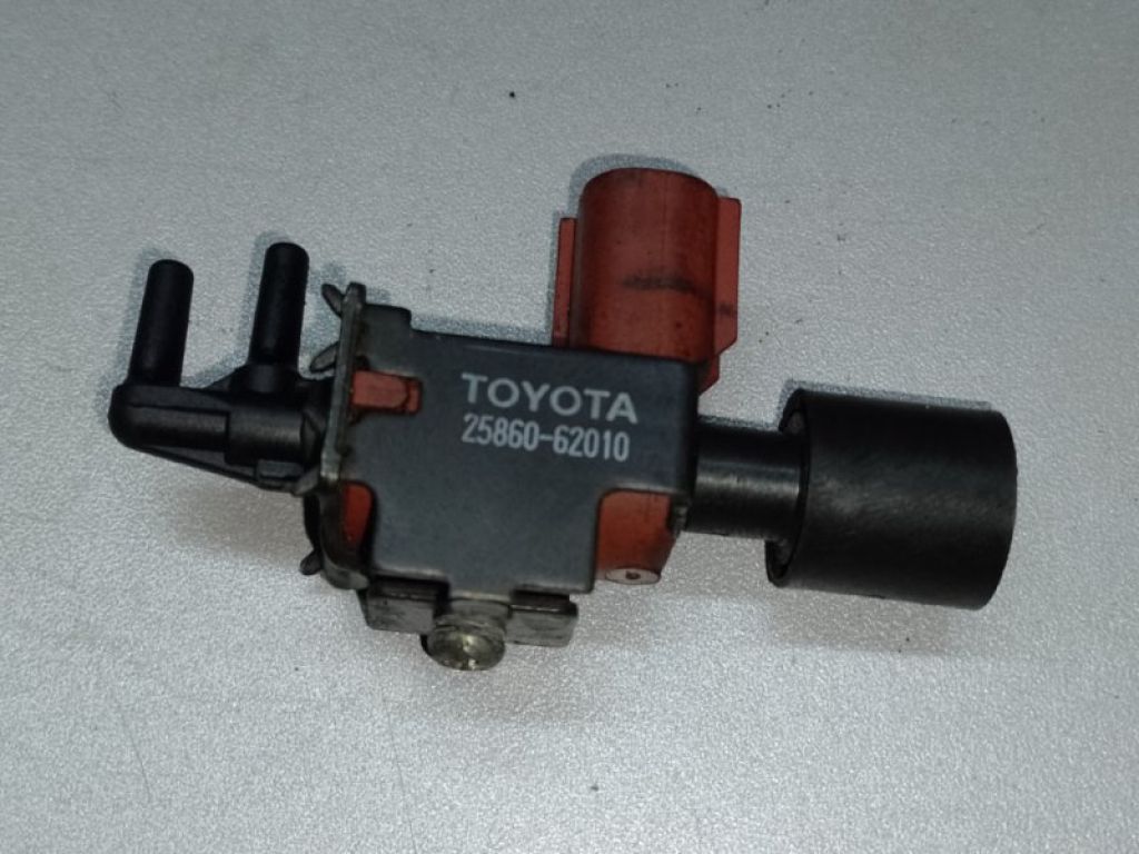 25860-62010 | Клапан электромагнитный (вакуумный) LEXUS ES300 ES330 01-06
