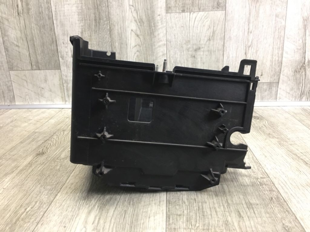 BBM2-56-980E | Полиця акумулятора MAZDA 3 BL 09-13 - Фото 2