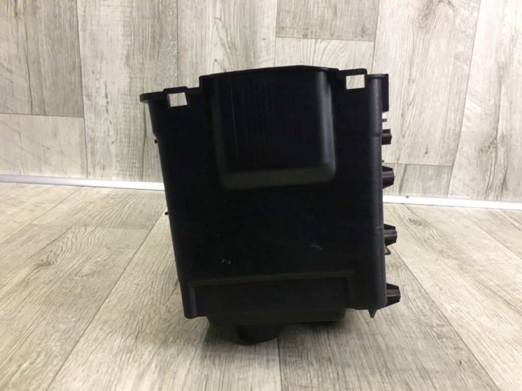 BBM2-56-980E | Полиця акумулятора MAZDA 3 BL 09-13 - Фото 4