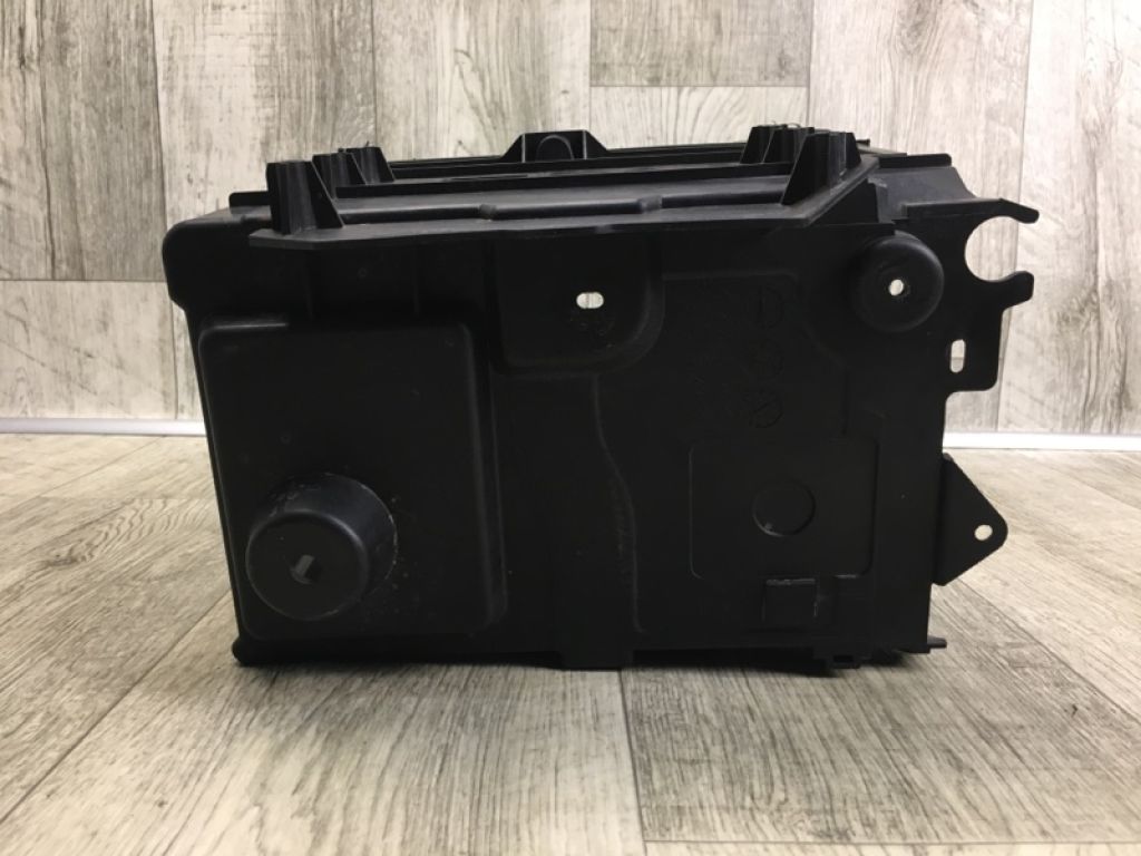 BBM2-56-980E | Полиця акумулятора MAZDA 3 BL 09-13 - Фото 6