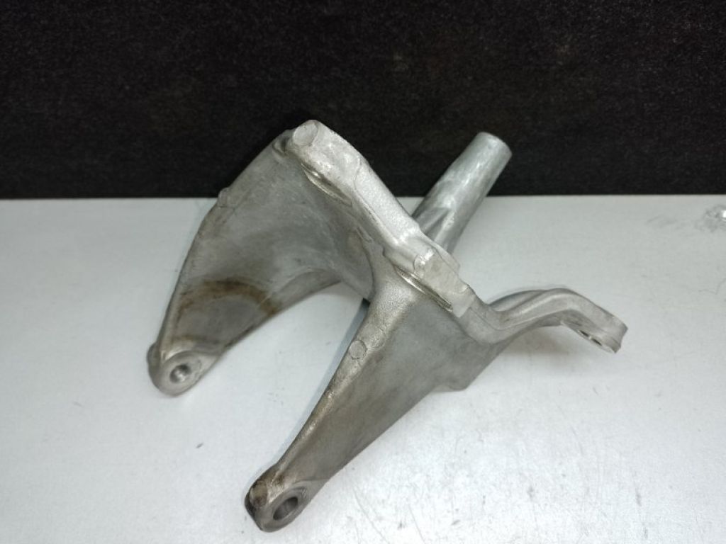 50610-TZ4-A01 | Кронштейн опори двигуна задн. ACURA TLX 14-17 - Фото 2