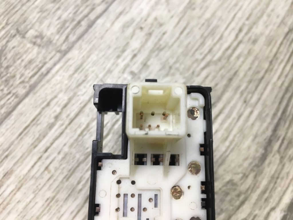 84810-33120 | Кнопка стеклоподъемника передн. прав. TOYOTA CAMRY 50 12-15 - Фото 6