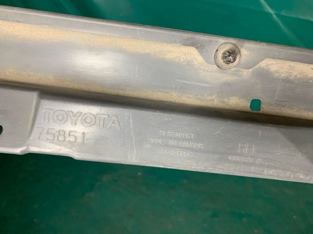 75851-AA020 | Накладка порога наружная прав. TOYOTA CAMRY 30 02-06 - Фото 9