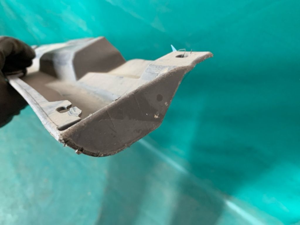 75851-33050 | Накладка порога наружная прав. TOYOTA CAMRY 30 02-06 - Фото 4