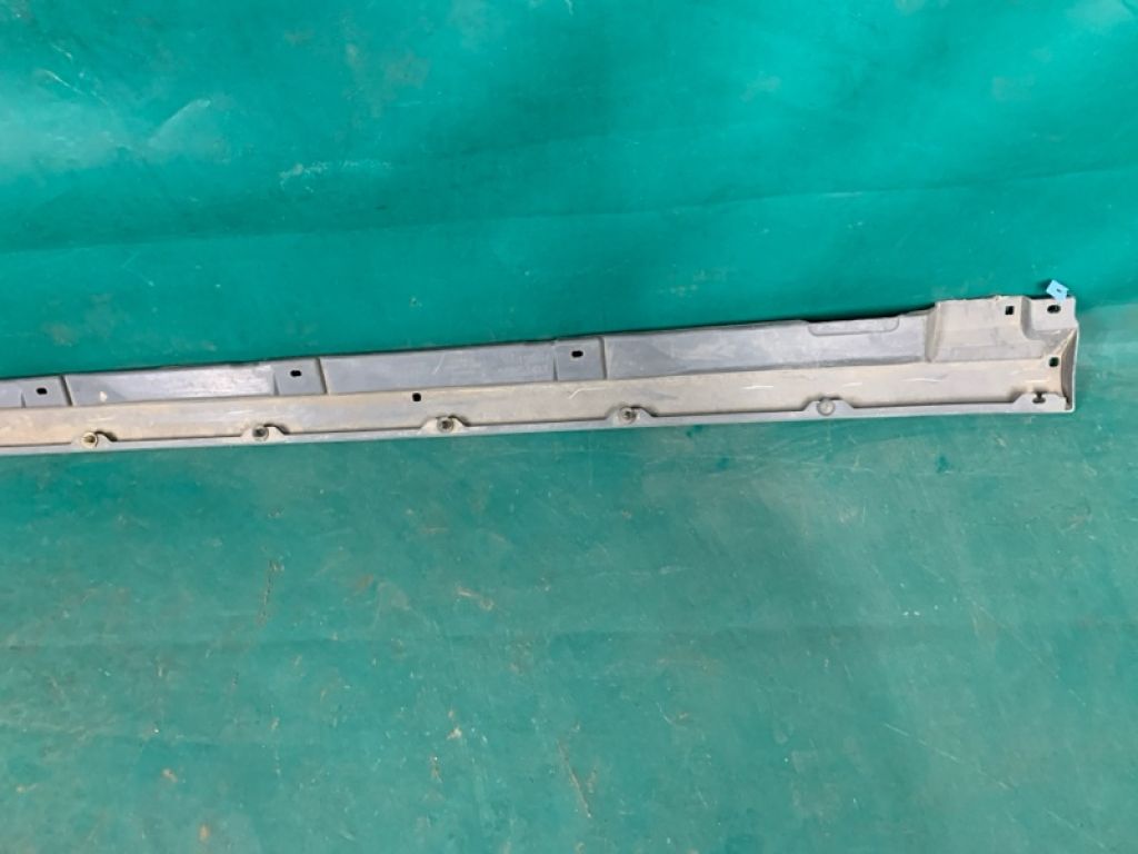 75851-33050 | Накладка порога наружная прав. TOYOTA CAMRY 30 02-06 - Фото 8