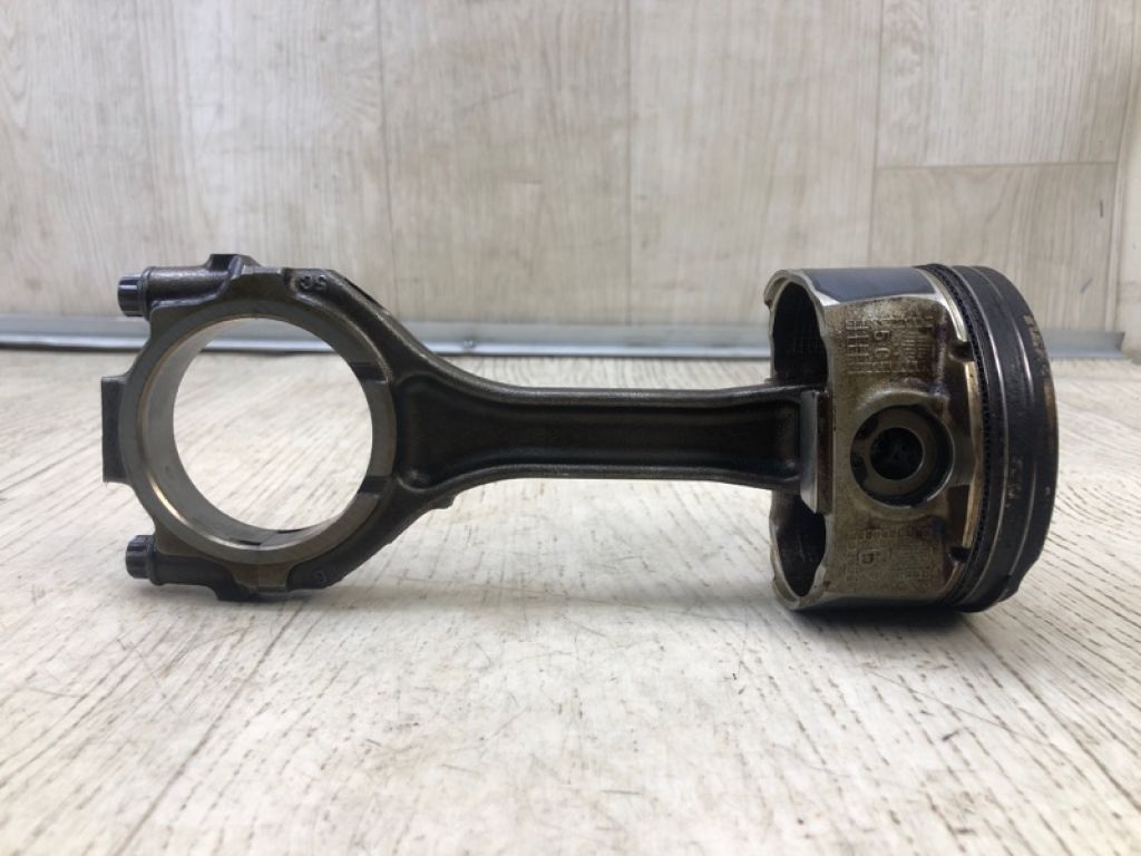 121005CA0A | Шатун INFINITI Q50 15-20