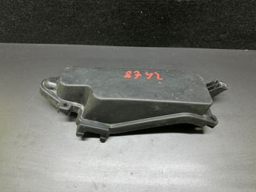 Кришка блоку запобіжників LEXUS GS350 GS300 05-11