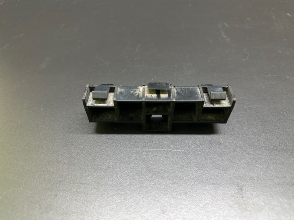 71593-STX-A00 | Кронштейн заднього бампера ACURA MDX (YD2) 06-13