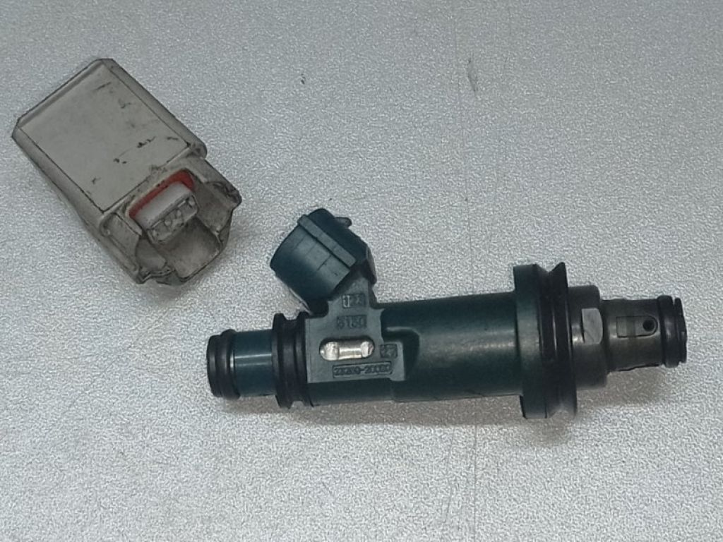 23209-20020 | Форсунка паливна LEXUS RX300 98-03