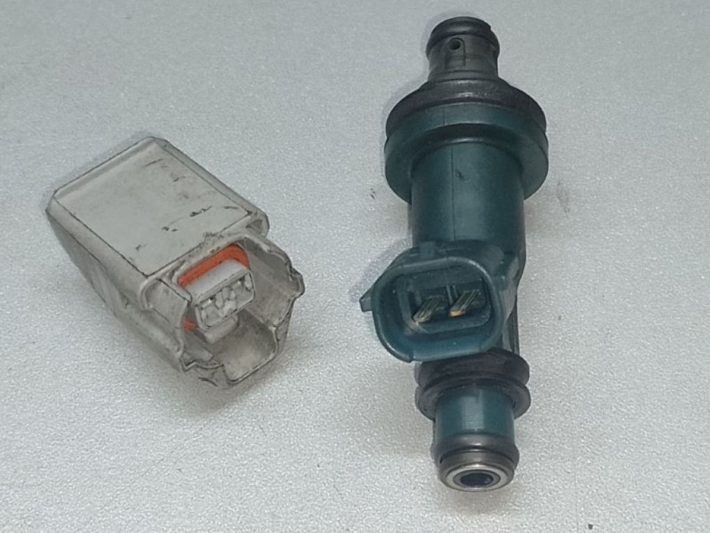 23209-20020 | Форсунка топливная LEXUS RX300 98-03 - Фото 2