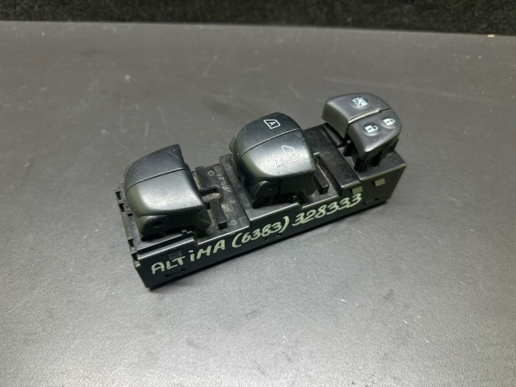 25401-6CF0A | Блок управления стеклоподъемниками передн. лев. NISSAN ALTIMA 19-