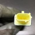 89831-06010 | Датчик удара TOYOTA CAMRY 40 06-11 - Превью 3
