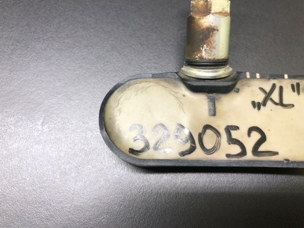 4250A225 | Датчик тиску в шинах MITSUBISHI OUTLANDER XL 05-13 - Фото 3