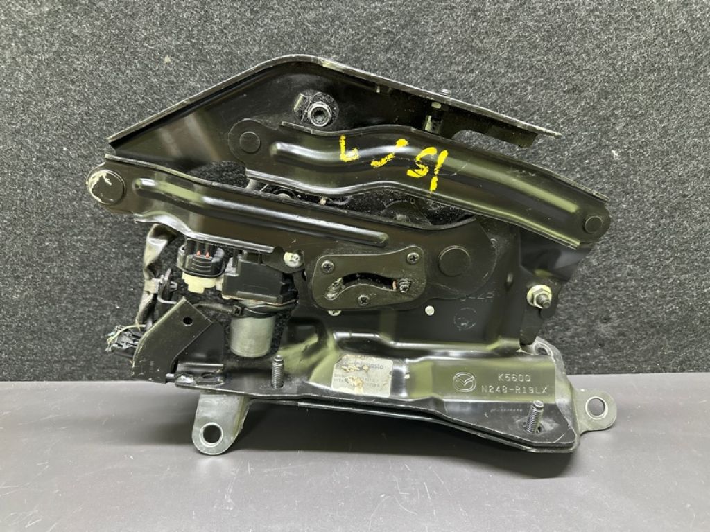 N248-R1-9LXE | Механизм складывания крыши прав. MAZDA MX-5 15-