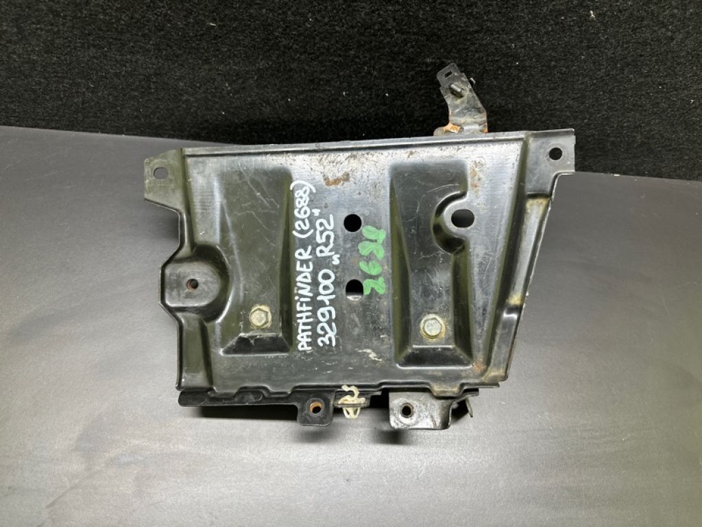 64860-3TA0A | Полиця акумулятора NISSAN PATHFINDER R52 12-21 - Фото 2