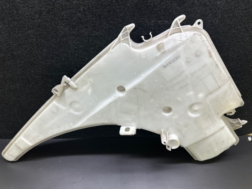 61 67 7 238 668 | Бачок омивача BMW 3 SERIES (E90-E93) 2005–2014 - Фото 4
