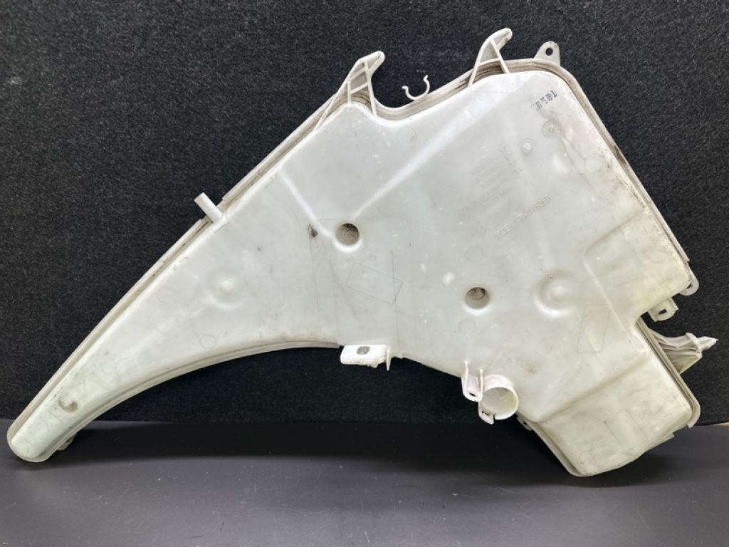 61 66 7 238 669 | Бачок омивача BMW 3 SERIES (E90-E93) 2005–2014 - Фото 3