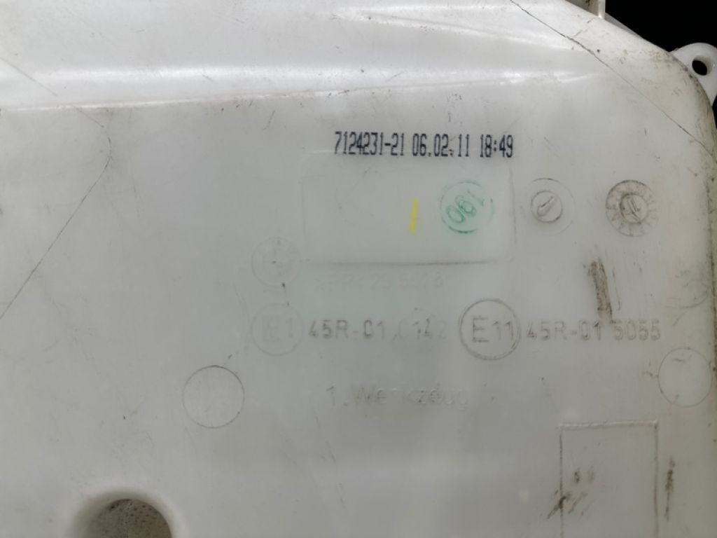 61 66 7 238 669 | Бачок омивача BMW 3 SERIES (E90-E93) 2005–2014 - Фото 5