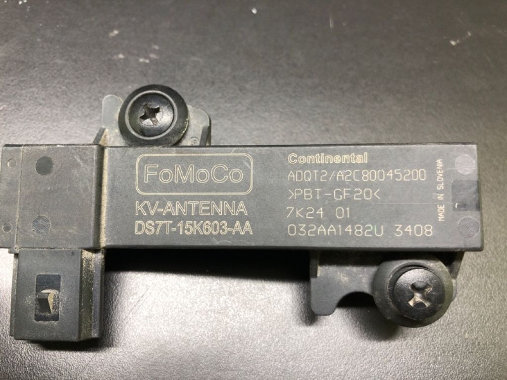 DS7Z-19D596-A | Антена FORD FOCUS 10-18 - Фото 4