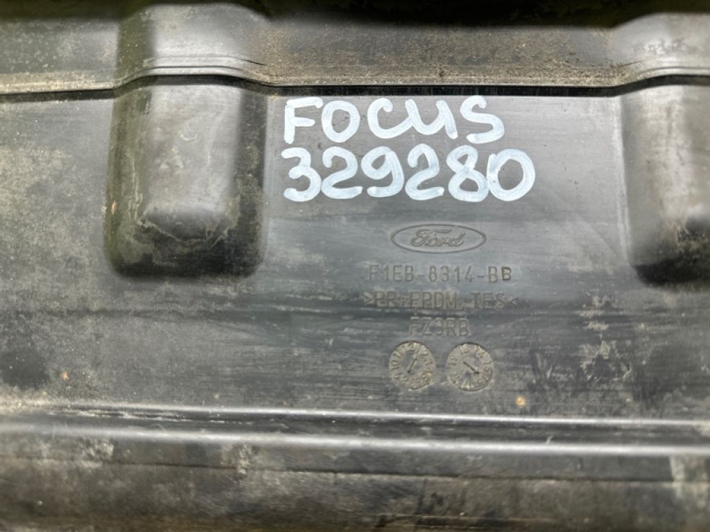 F1EZ-8327-A | Дефлектор радиатора FORD FOCUS 10-18 - Фото 4