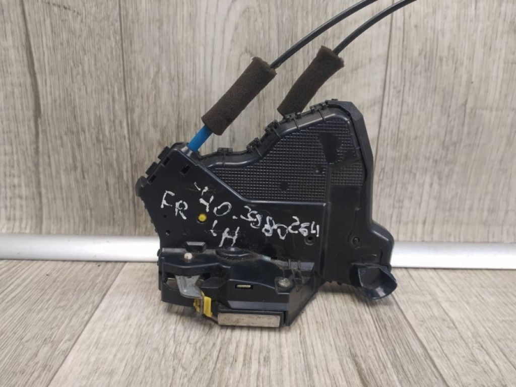 69040-42241 | Замок двері передн. лів. TOYOTA CAMRY 40 06-11 - Фото 2