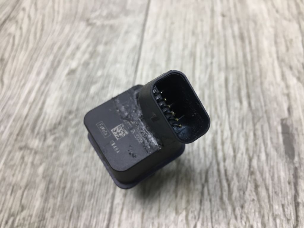 LJ6Z-19G490-A | Камера заднього виду FORD ESCAPE 19 - - Фото 6