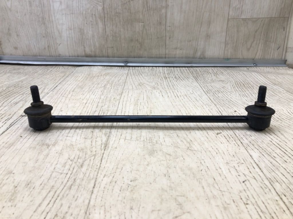 42420-65J00 | Стійка стабілізатора передн. SUZUKI GRAND VITARA 05-15
