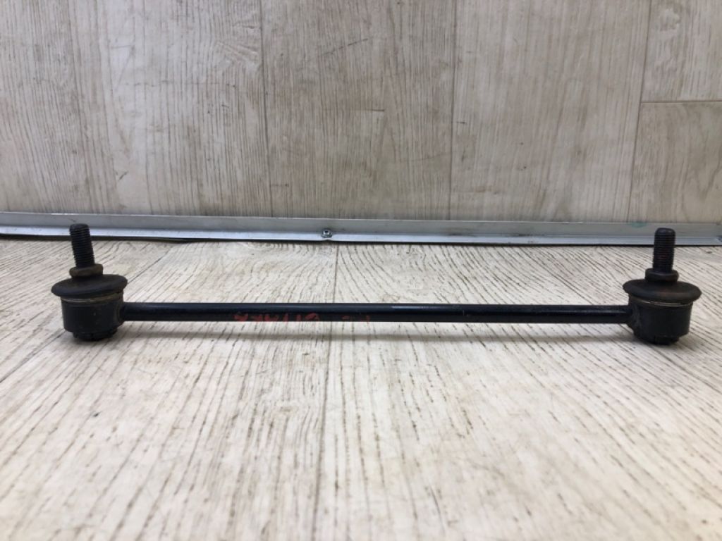 42420-65J00 | Стійка стабілізатора передн. SUZUKI GRAND VITARA 05-15