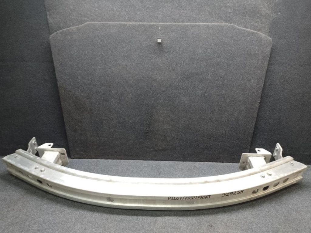 71130-TZ5-A00 | Підсилювач переднього бампера HONDA PILOT 15-