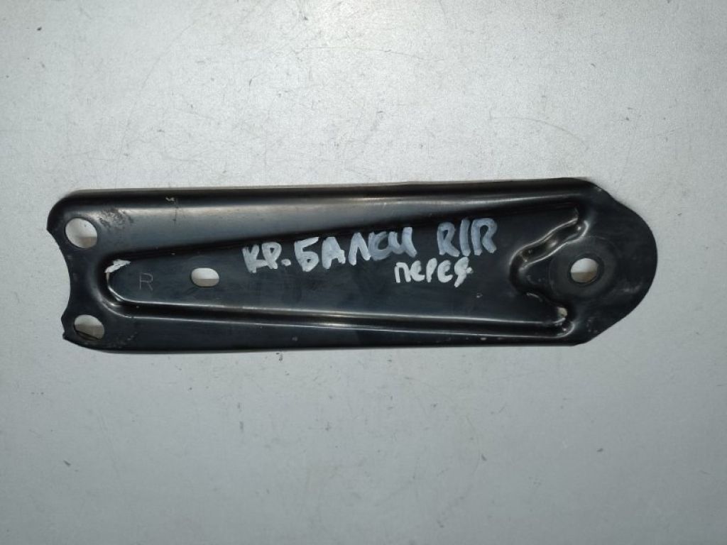 50367-TZ5-A00 | Крепление балки подвески задн. прав. HONDA PILOT 15-
