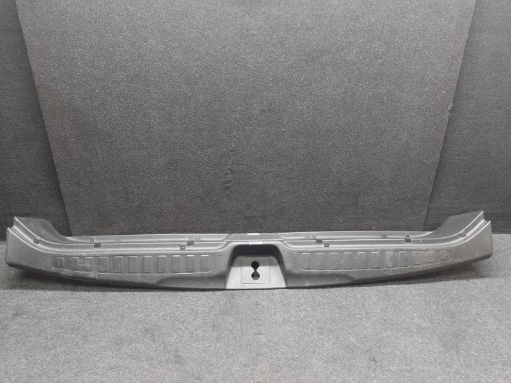 84640-TG7-A01ZA | Накладка на поріг багажника HONDA PILOT 15-
