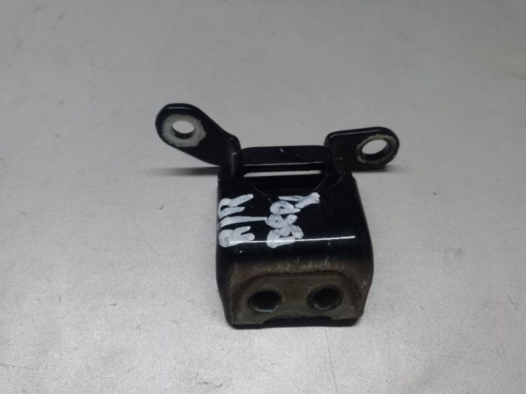 67910-T4F-H01ZZ | Петля двері верхня задн. прав. HONDA PILOT 15-