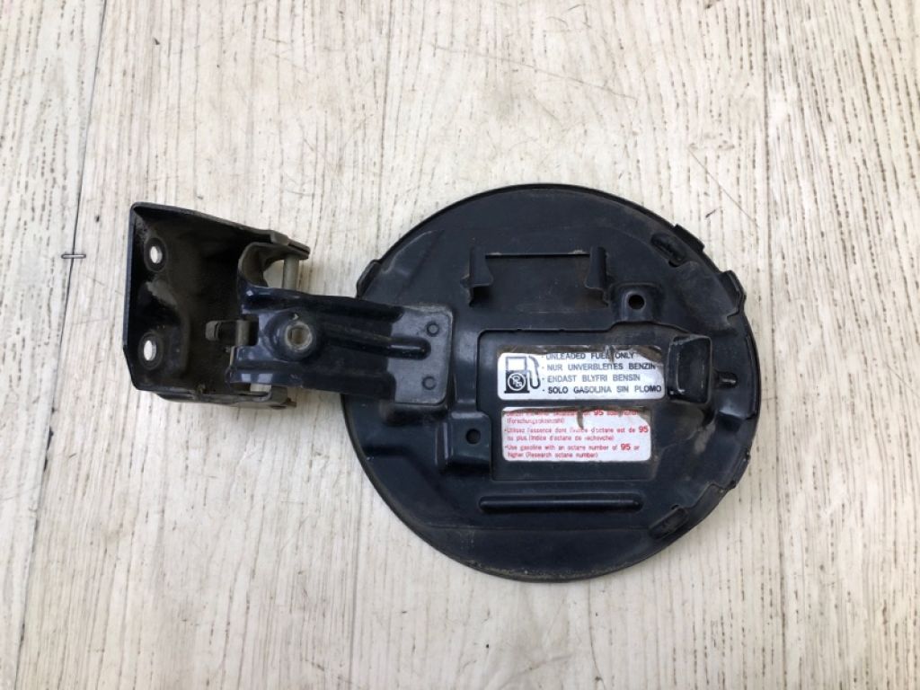 64320-65J12 | Лючок топливного бака SUZUKI GRAND VITARA 05-15 - Фото 3