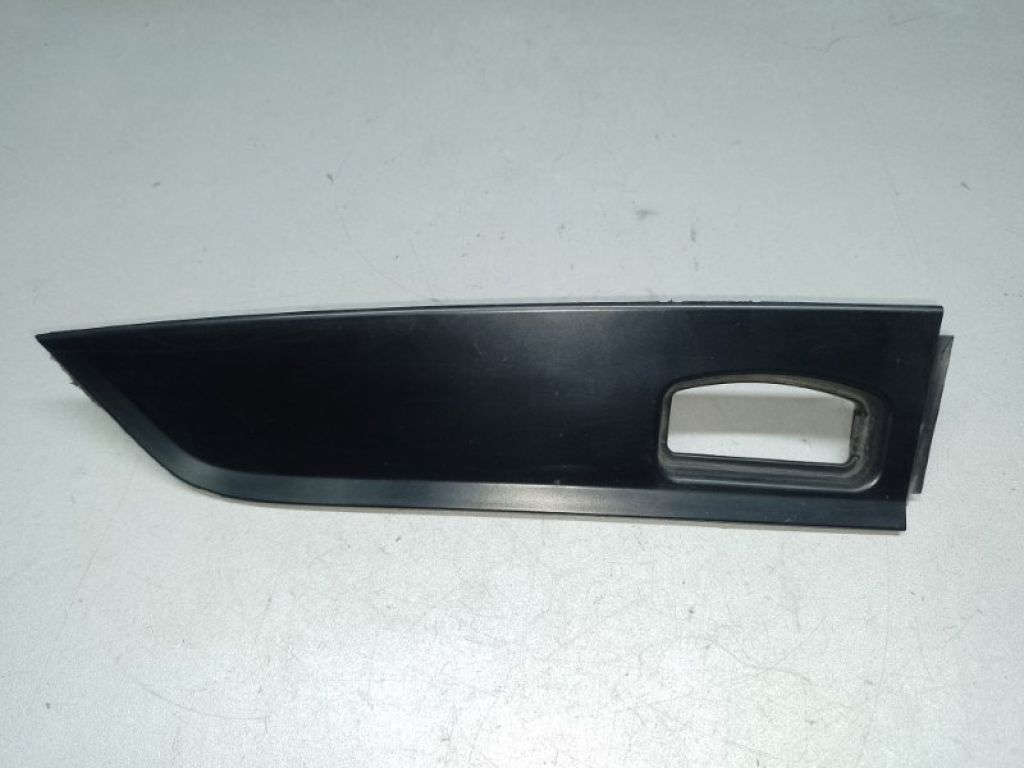 74891-TG7-A00 | Панель подсветки номера лев. HONDA PILOT 15-