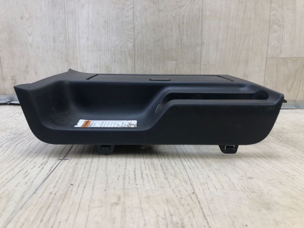 75920-65J10-5PK | Консоль между сидений SUZUKI GRAND VITARA 05-15 - Фото 3