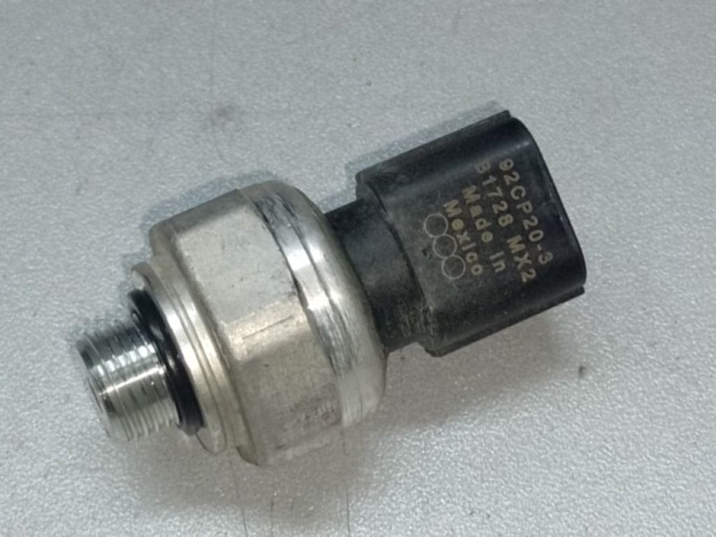 80450-T2F-A01 | Датчик давления кондиционера HONDA PILOT 15-