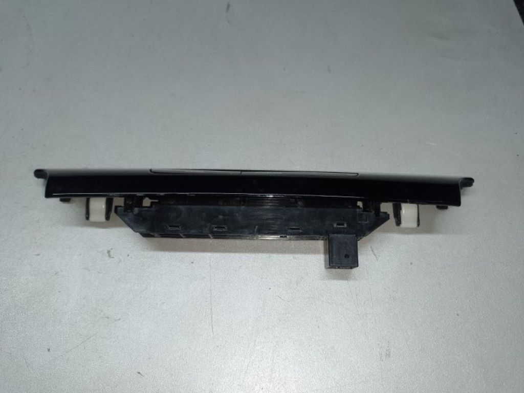35510-TG7-A11 | Кнопка аварійної сигналізації HONDA PILOT 15- - Фото 2
