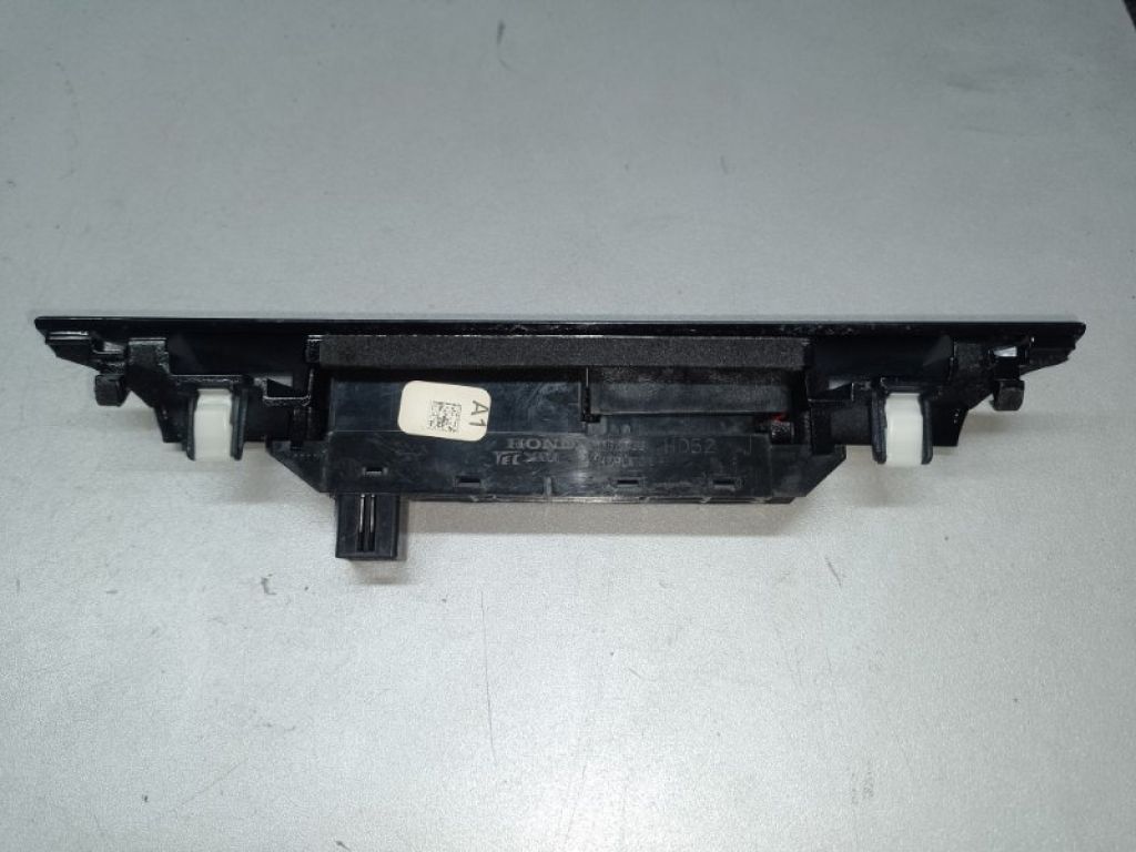 35510-TG7-A11 | Кнопка аварійної сигналізації HONDA PILOT 15- - Фото 3