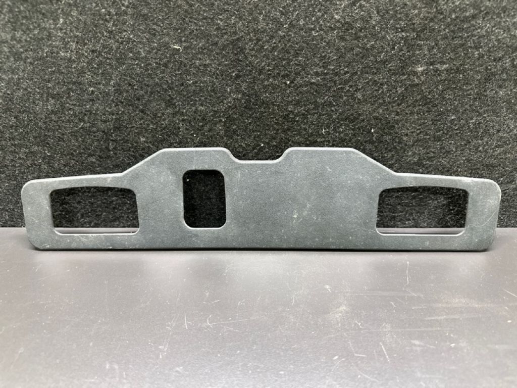 90914-4BA2A | Панель підсвічування номера NISSAN X-TRAIL/ROGUE T32 13-20