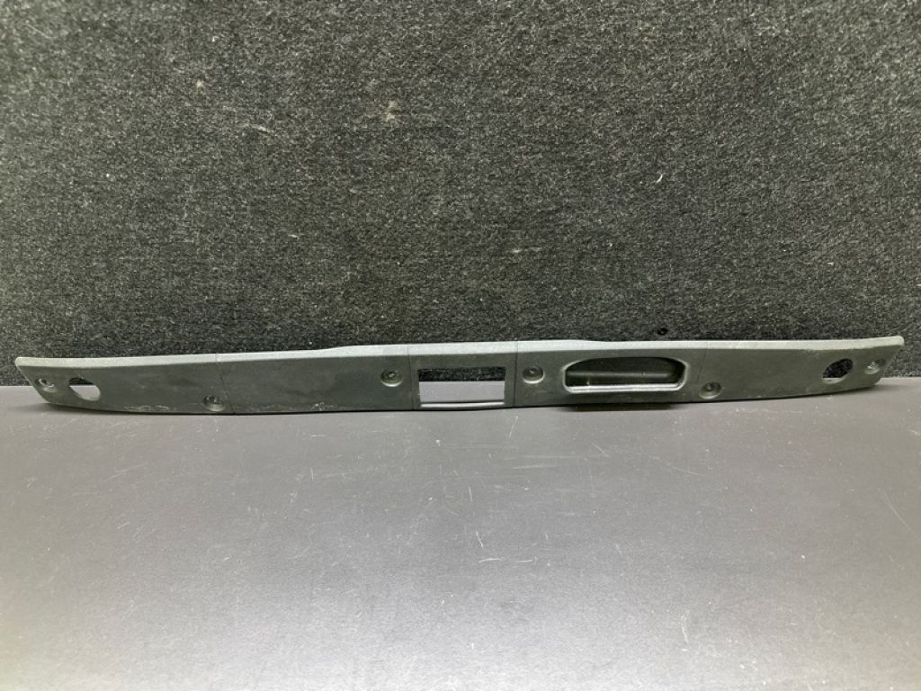 A 211 750 01 93 9C53 | накладка кришки багажника MERCEDES E-CLASS W211 02-09