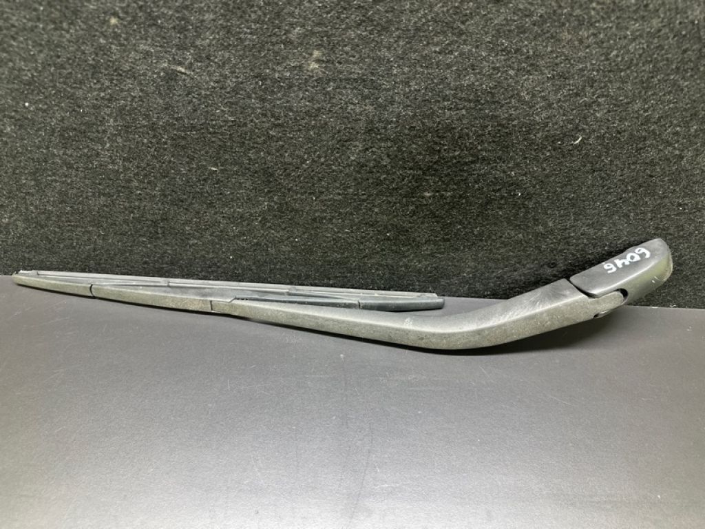 85241-47030 | Повідець склоочисника задній TOYOTA PRIUS - 30 09-17