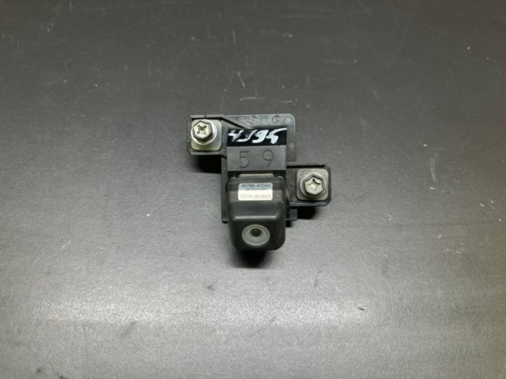 86790-47040 | Камера заднього виду TOYOTA PRIUS - 30 09-17