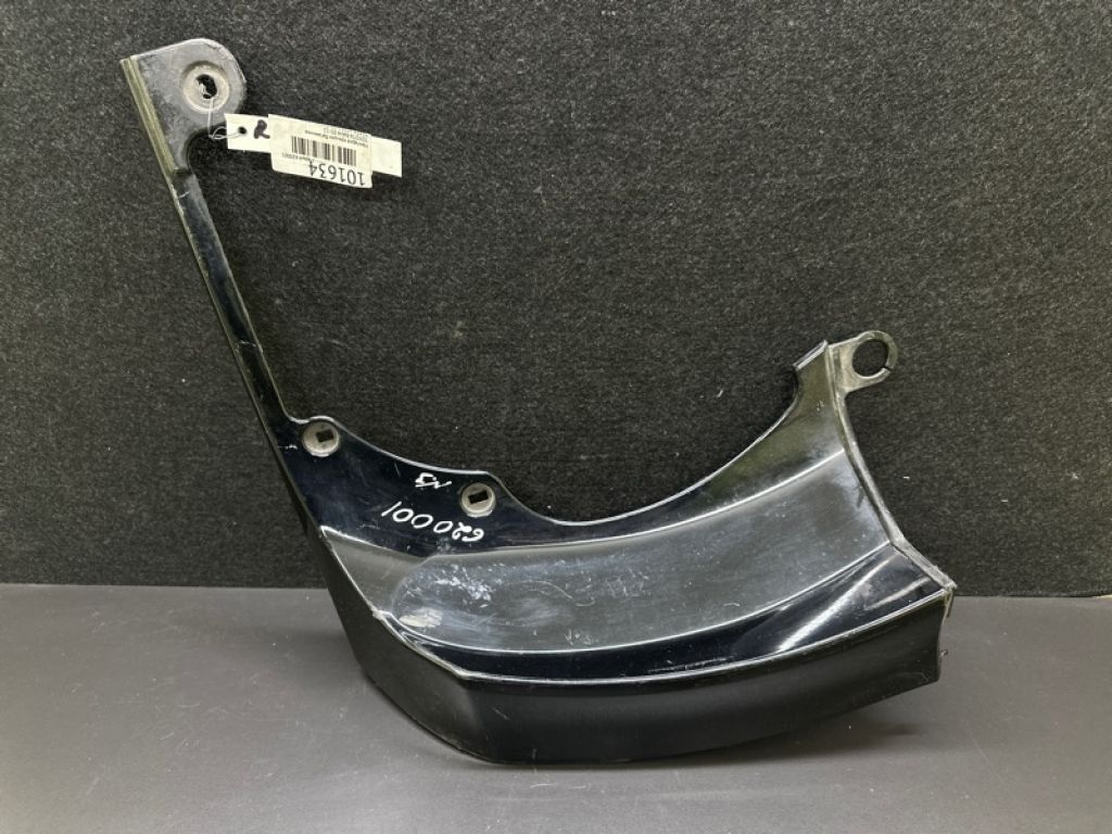 76804-42010-C0 | Накладка крышки багажника лев. TOYOTA RAV4 05-12