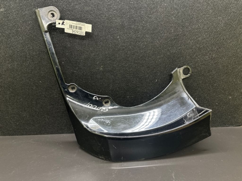 76804-42010-C0 | Накладка крышки багажника лев. TOYOTA RAV4 05-12 - Фото 3