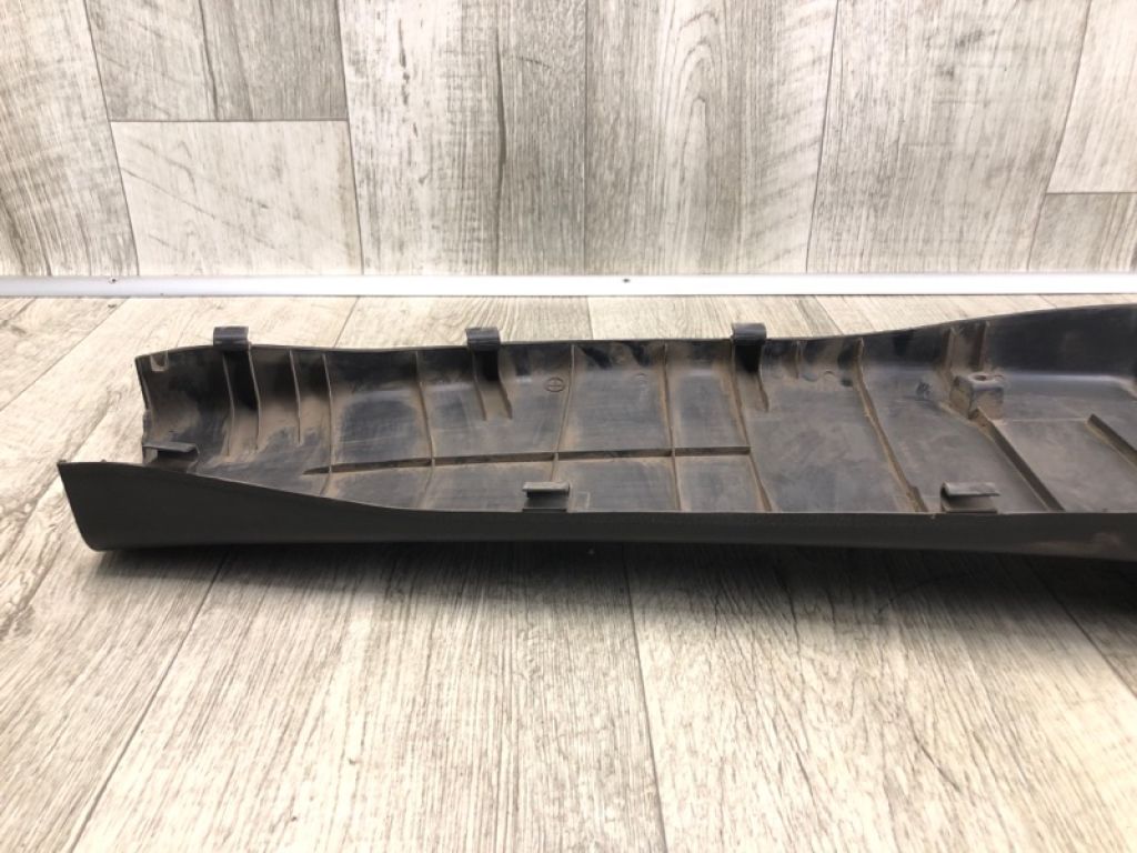 76160-65J00-5PK | Накладка на стійку кузова лів. SUZUKI GRAND VITARA 05-15 - Фото 4