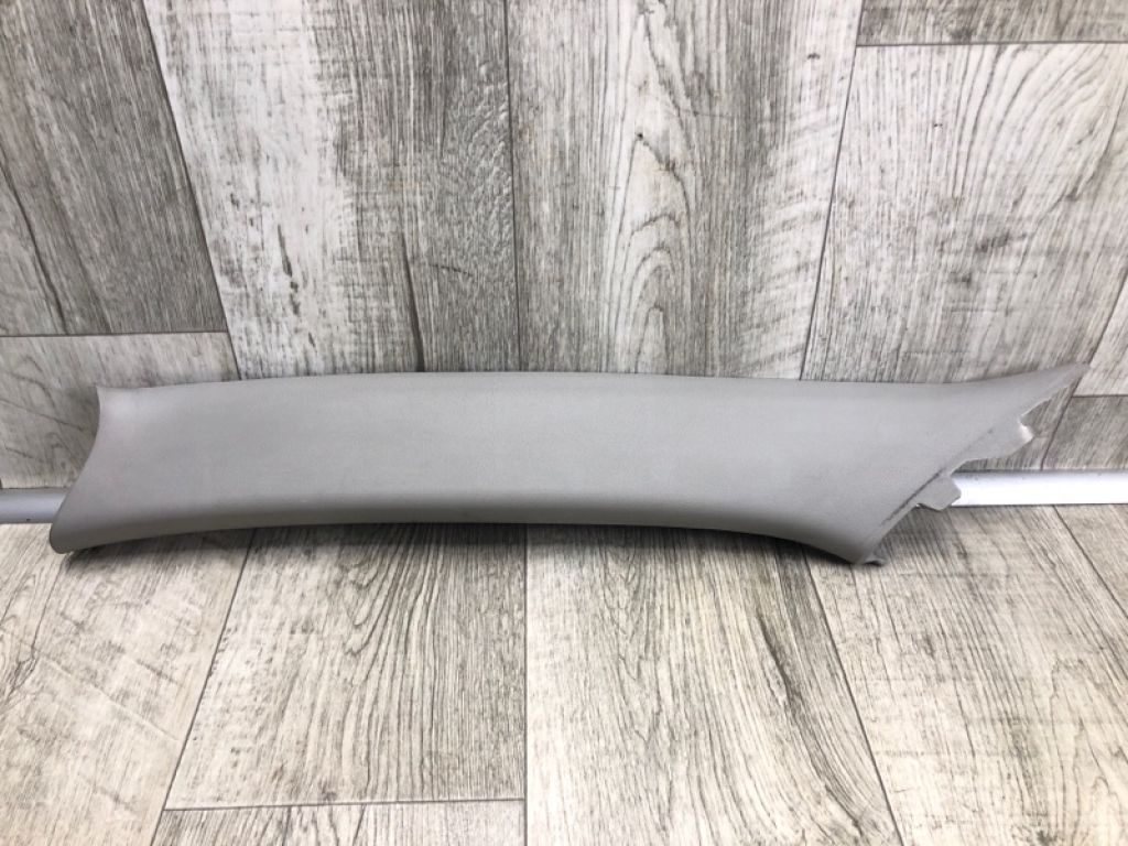 76250-65J01-6GS | Накладка стойки лобового стекла лев. SUZUKI GRAND VITARA 05-15