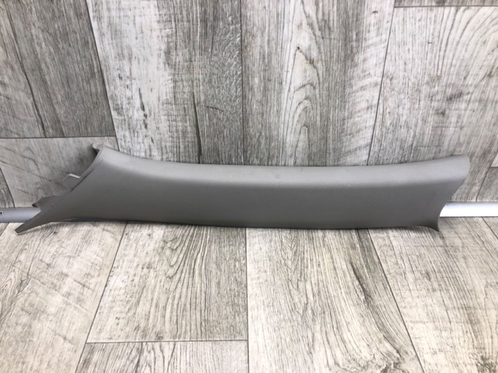 76250-65J01-6GS | Накладка стойки лобового стекла лев. SUZUKI GRAND VITARA 05-15 - Фото 2