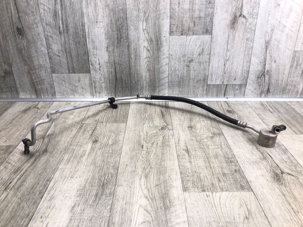 95710-64J30 | Трубка кондиционера SUZUKI GRAND VITARA 05-15