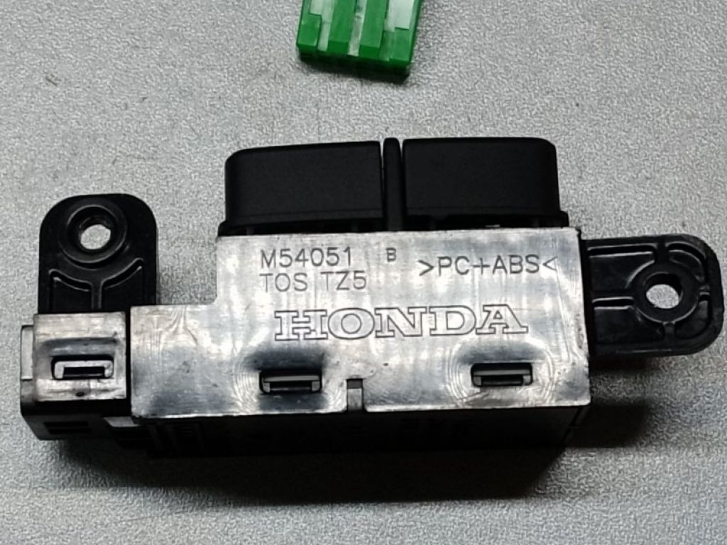 35800-TZ5-A01 | Кнопка відкриття лючка бензобака ACURA MDX (YD3) 13-21 - Фото 2