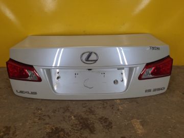 Крышка багажника LEXUS IS250/350 05-13